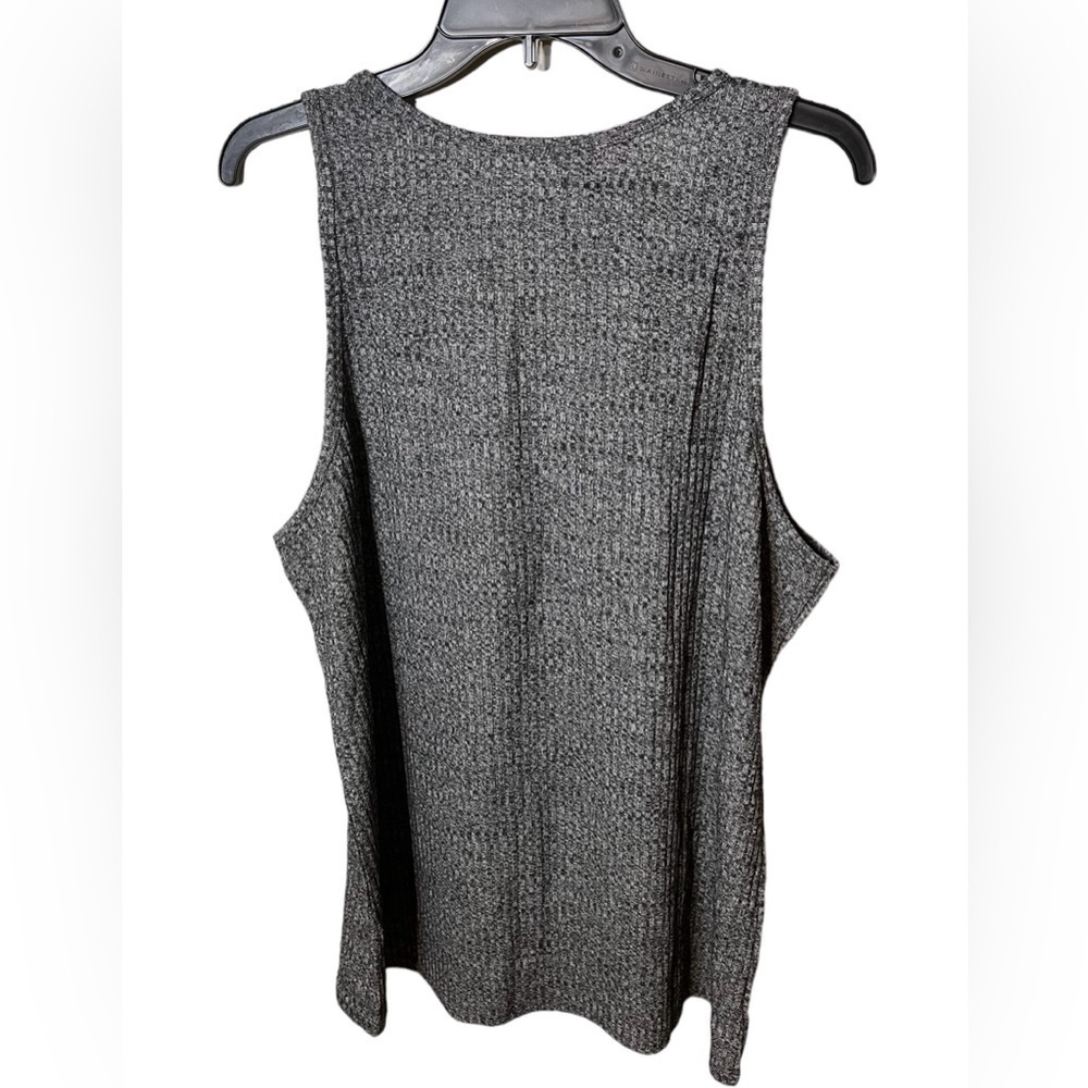 Coofandy Women’s Ribbed Tank Top - Picture 2 of 4